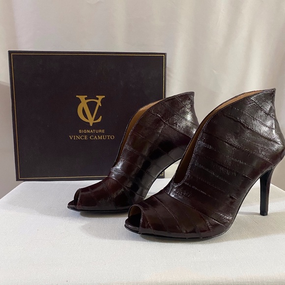 Vince Camuto Shoes - Vince Camuto Signature - Ronan Peep Toe Bootie